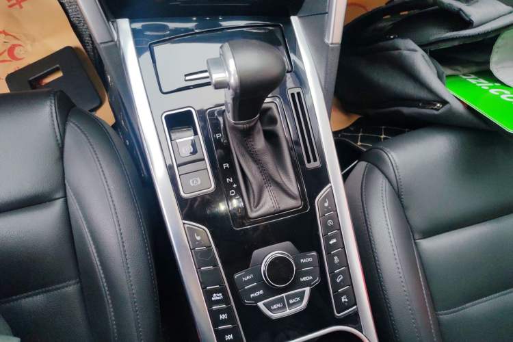 Used Haval H7 2016 Blue-Label H7 2.0T Automatic Luxury Model