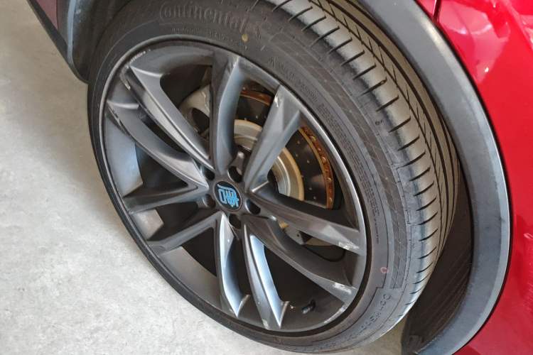 Used BYD Tang New Energy 2018 DM 2.0T All-Wheel Drive Smart Connect Genesis Edition 7 Seats China V Emission Standard