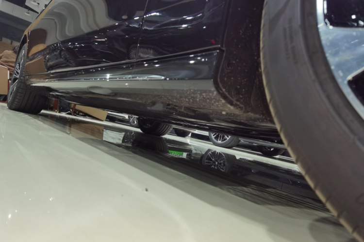 Used Mercedes-Benz E-Class 2025 Facelift E 300 L Luxury Edition