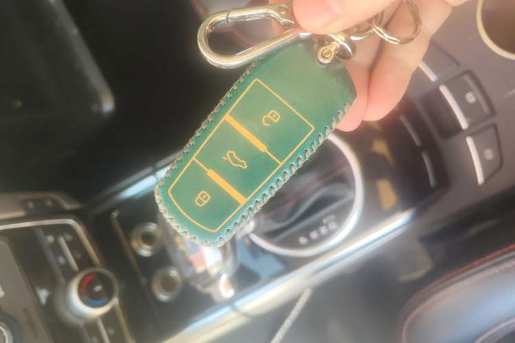 Used Zotye Domy X5 2015 1.5T CVT ZhiXian Trim China V Standard