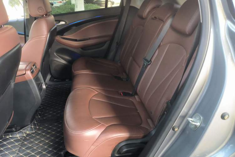 Used Buick Envision 2020 20T Two-Wheel Drive Luxury Model