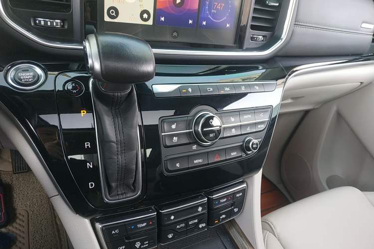 Used GAC Trumpchi M8 2018 320T Flagship Edition
