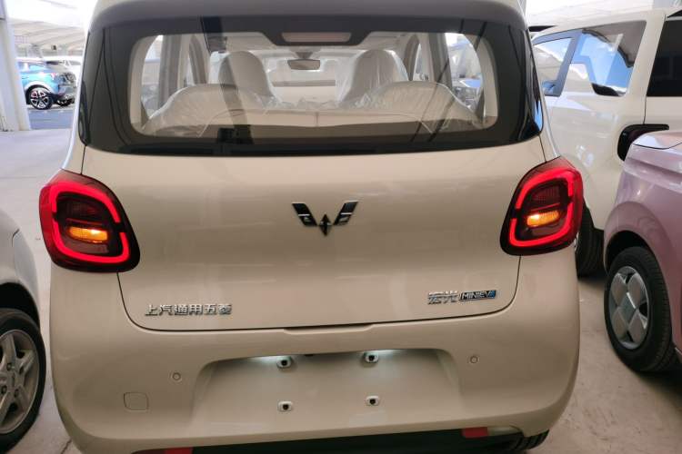 Used Wuling Hongguang MINIEV 2025 Four-Door Version Advanced Edition
