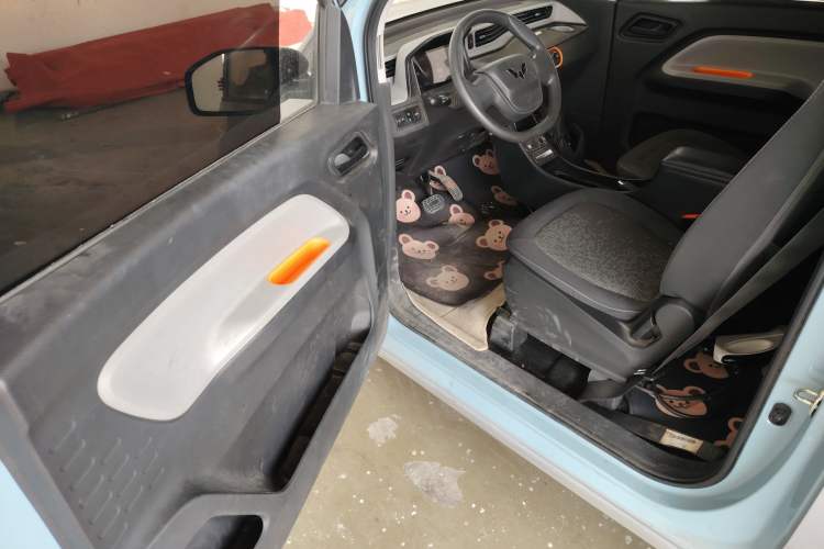 Used Wuling Hongguang MINIEV 2020 Zizai Version Lithium-NMC
