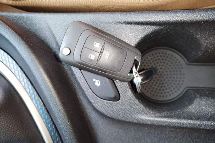 Used Buick Excelle GX 2018 18T Automatic Flagship Model
