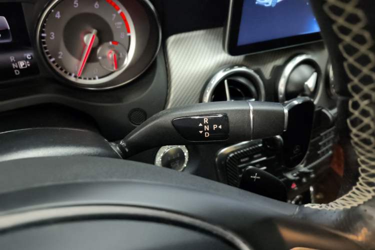 Used Mercedes-Benz GLA 2016 GLA 200 Fashion Model
