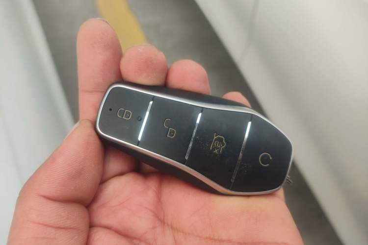 Used BYD Qin PLUS 2025 DM-i Smart Drive 55KM Leading Model
