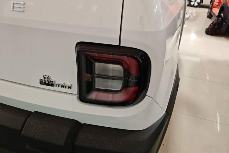 Used  Panda 2025 210km Panda Rider
