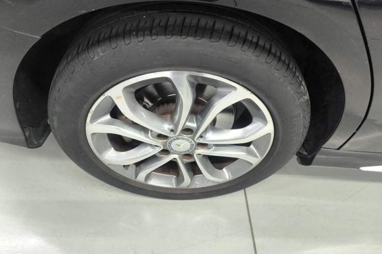 Used Mercedes-Benz C-Class 2015 C 200 L Sport Edition
