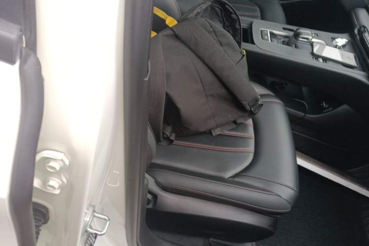 Used GAC Trumpchi EMPOW 2021 270T DCT J11 Version