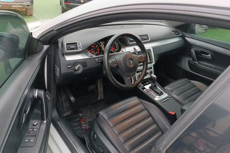 Used Volkswagen FAW-Volkswagen CC 2016 1.8TSI Prestige Model