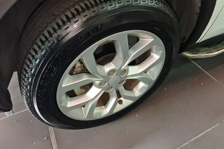 Used Land Rover Discovery Sport 2017 2.0T HSE
