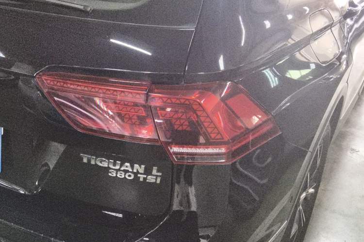 Used Volkswagen Tiguan L 2017 380TSI Automatic All-Wheel Drive Supreme Flagship Edition