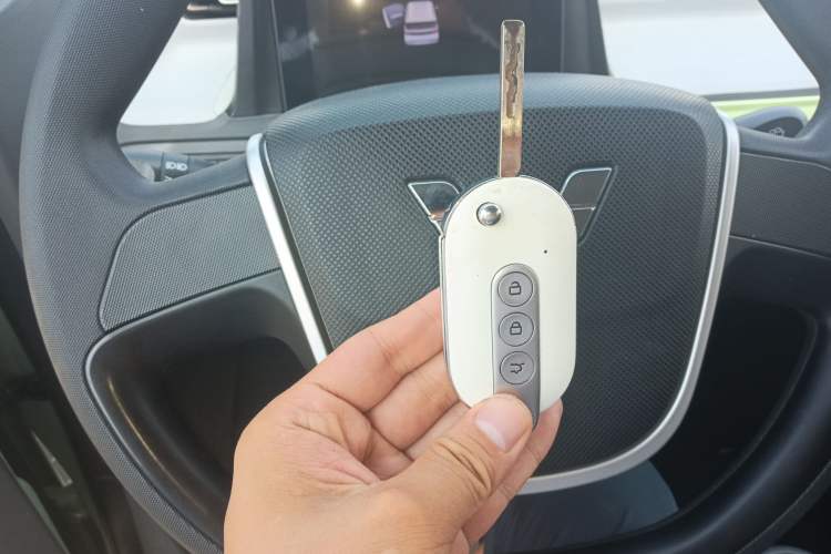 Used Wuling Hongguang MINIEV 2022 Macaron Premium Model – Lithium Iron Phosphate
