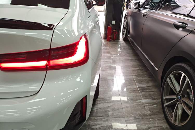 Used BMW 3 Series 2025 325i M Sport Package
