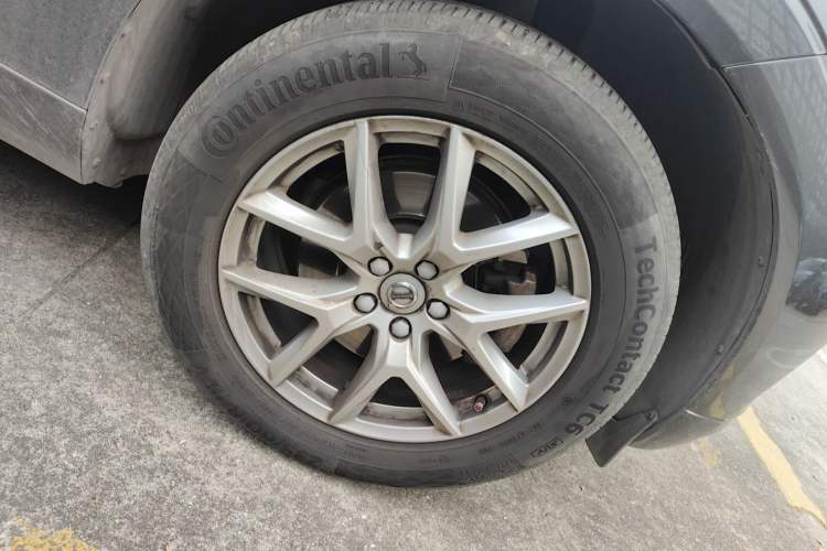 Used Volvo XC60 2019 T5 4x4 Smart Edition China VI Standard