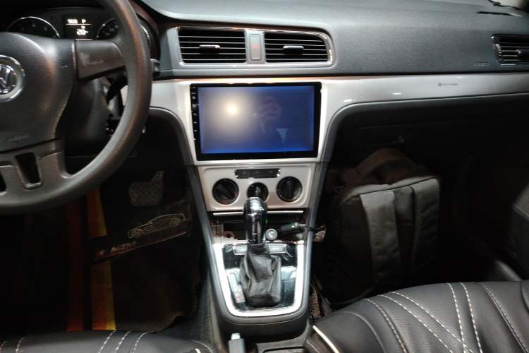 Used Volkswagen Gran Lavida 2013 1.4 TSI Automatic Comfort Model