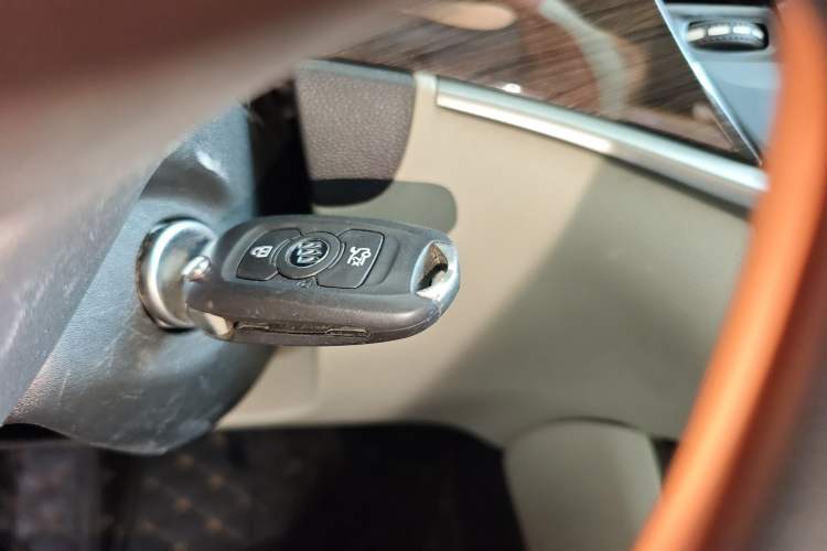 Used Buick Verano 2018 Sedan 15S Automatic Leading Model
