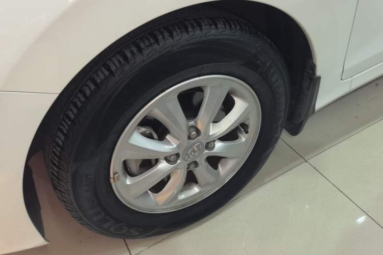 Used Hyundai Verna 2017 1.4L Automatic YueXiang Edition China V-standard