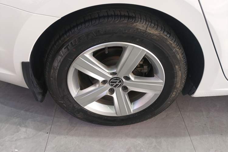 Used Volkswagen Lamando 2019 230TSI DSG Vision Edition China VI Standard