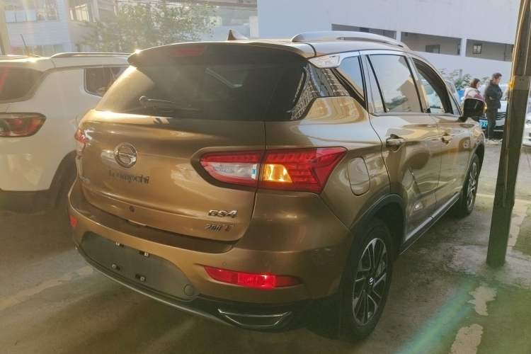 Used GAC Trumpchi GS4 2015 200T Manual Luxury Edition
