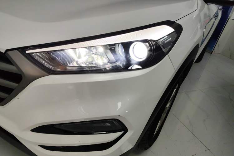 Used Hyundai Tucson 2015 1.6T Dual-Clutch Two-Wheel-Drive Smart Model
