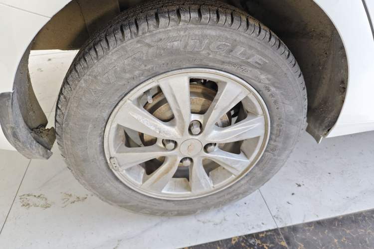 Used Chevrolet Sail 2015 Sail 3 1.5L Manual with Ideal Sunroof Edition
