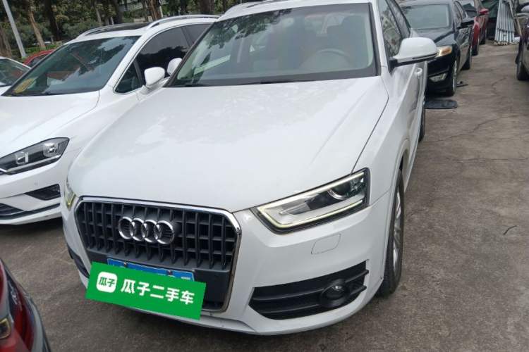 Used Audi Q3 2015 35 TFSI Comfort Model
