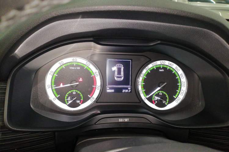 Used Skoda Kodiaq 2018 Facelifted TSI330 5-Seater Two-Wheel-Drive Luxury Enjoyment Edition
