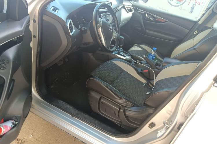 Used Nissan Qashqai 2016 2.0L CVT Luxury Edition
