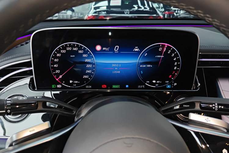 Used Mercedes-Benz E-Class New Energy 2024 E 350 e L Plug-in Hybrid Sedan
