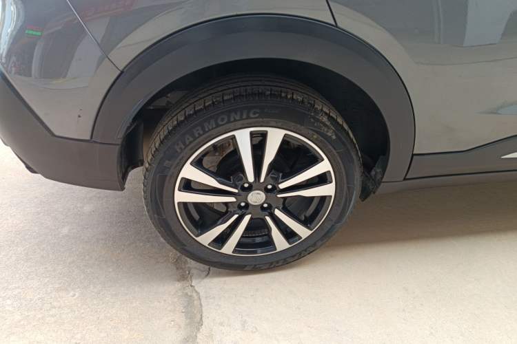 Used Nissan Kicks 2017 1.5L CVT Cool Enjoy Edition
