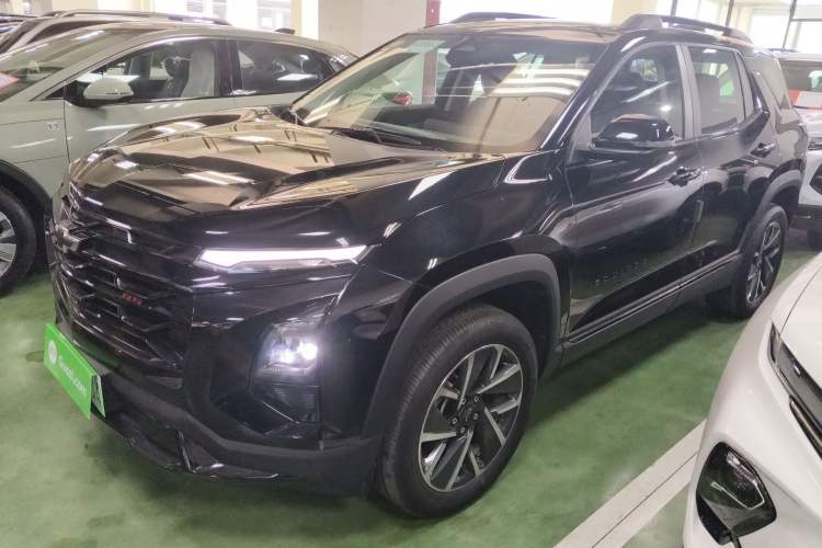 Used Chevrolet Equinox Plus 2024 102km RS Ultimate Edition
