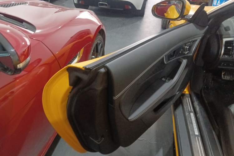 Used Jaguar F-TYPE 2022 P300 Convertible R-DYNAMIC BLACK
