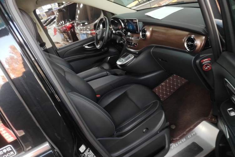 Used Mercedes-Benz V-Class 2021 V 260 L Long-wheelbase Luxury Edition
