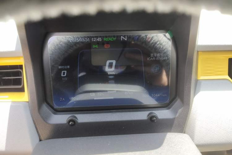 Used Chery QQ Ice Cream 2022 170km Sundae Phosphate Lithium-Ion
