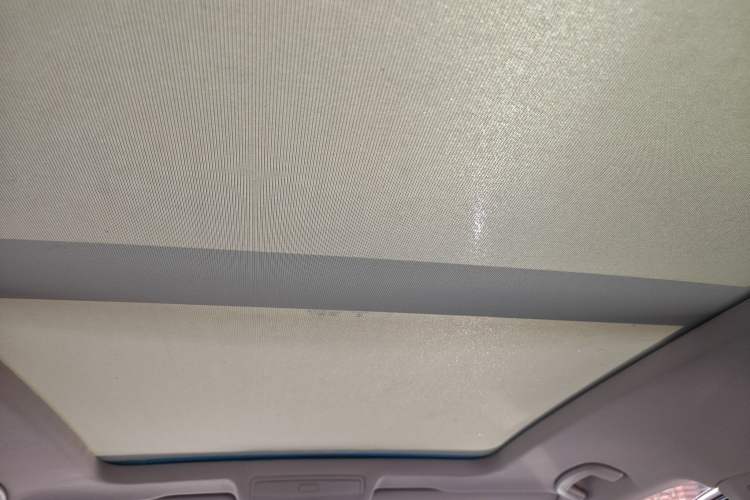 Used Volkswagen Tiguan L 2021 330TSI Automatic Two-Wheel Drive R-Line Enhanced Edition
