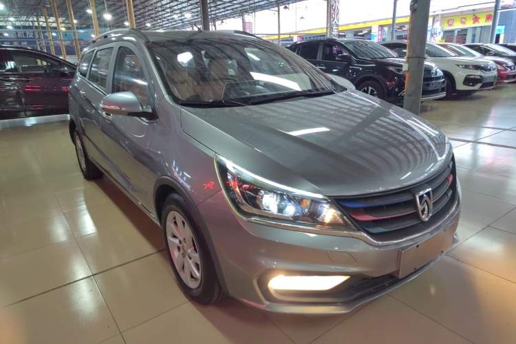 Used Baojun 310W 2017 1.5L Manual Fashion Edition China VI