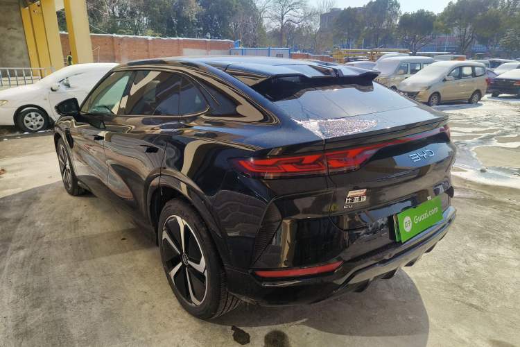 Used BYD Song L EV 2025 662 km Advanced Intelligent Driving Version
