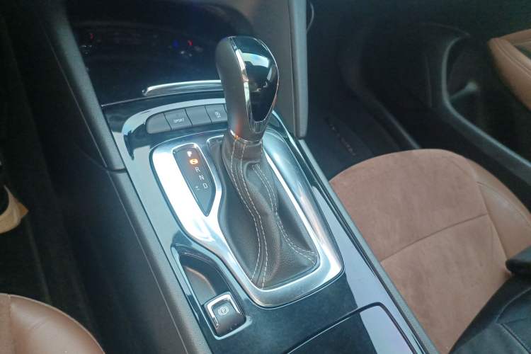 Used Buick Regal 2019 20T Elite Version China VI Standard
