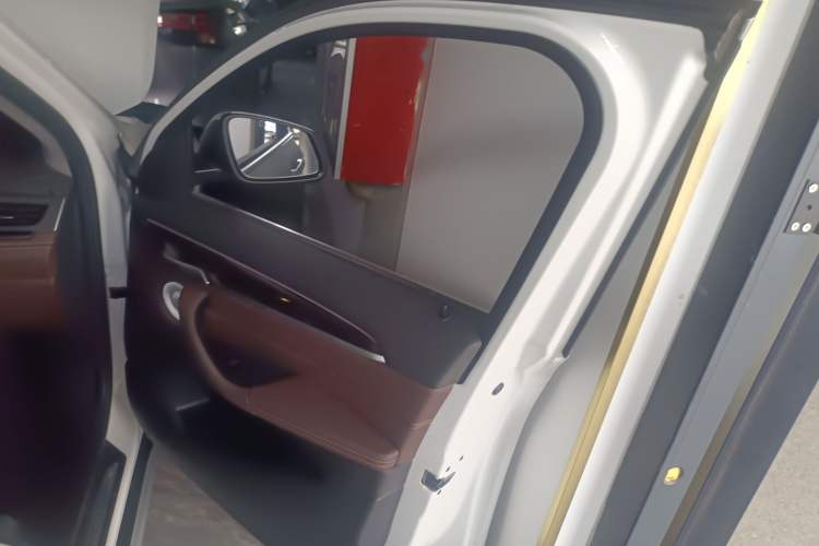 Used BMW X1 2021 xDrive25Li Luxury Model