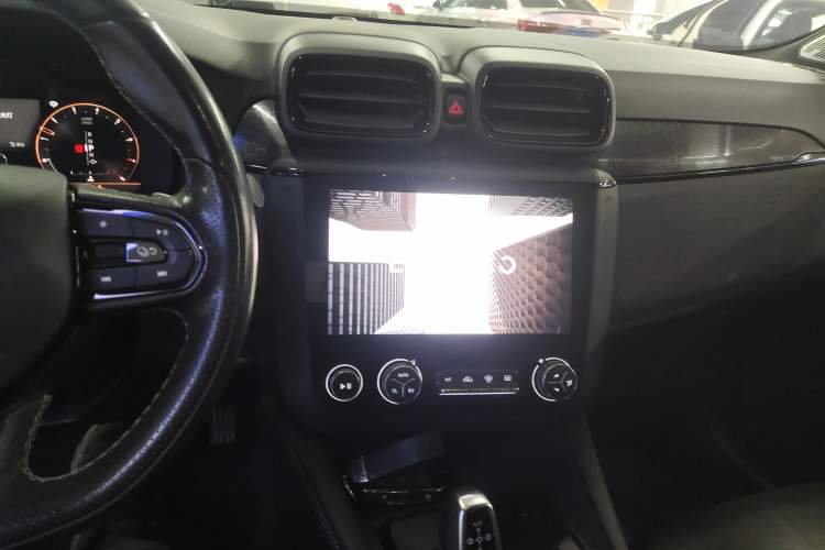 Used Lynk & Co 03 2022 2.0TD DCT JingPro
