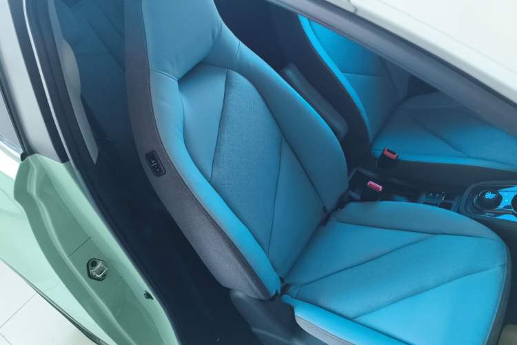 Used Chery Little Ant 2022 Sweet Pink Edition Half-Sugar Version 3-Cell Lithium 30kW 301km
