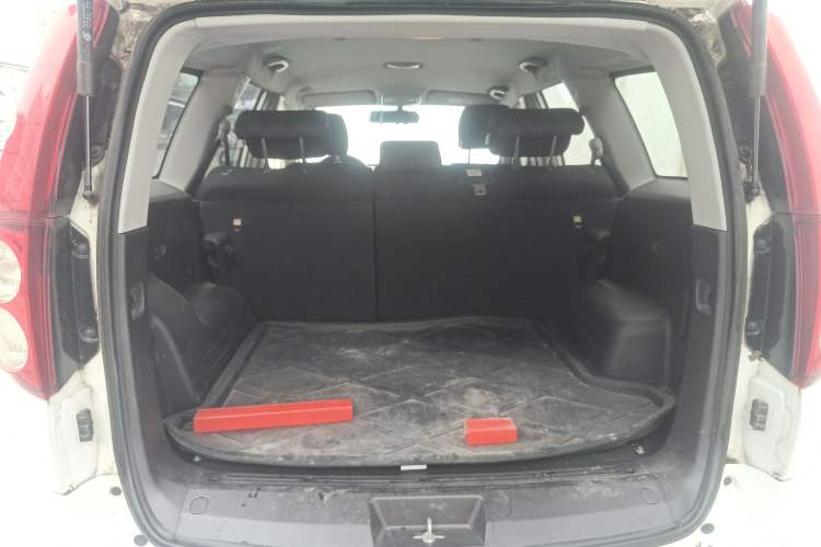 Used Haval H5 Classic 2013 Zhizun Edition 2.0L Manual Two-Wheel Drive Entry-Level Model