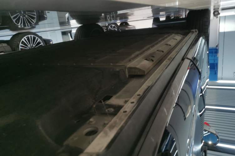 Used Hima AITO M9 2024 Range-Extended Ultra Version 52 kWh 6-Seater Model
