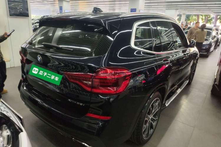 Used BMW X3 2020 xDrive30i Luxury Model with M Sport Package
