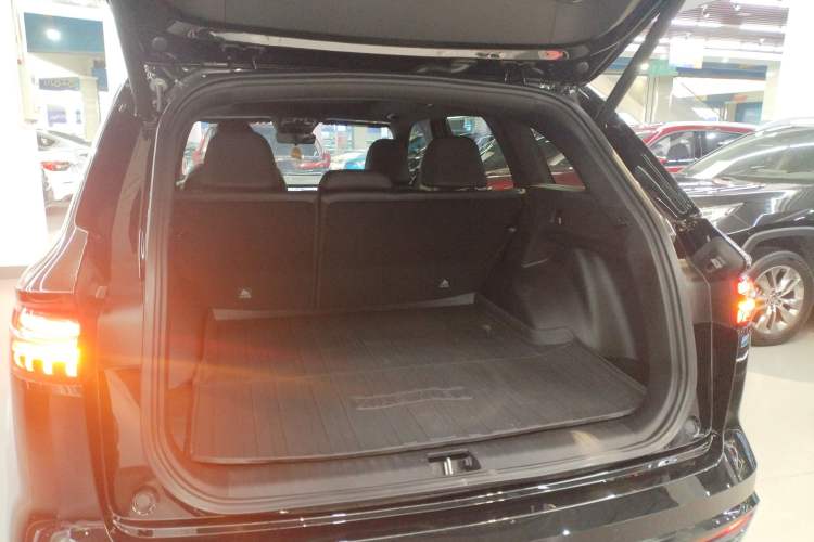 Used Geely Auto Monjaro L 2024 2.0TD DCT EVO Two-Wheel Drive Long-Range Version
