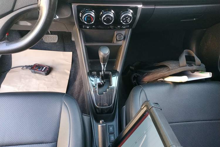 Used Toyota YARiS L 2021 1.5L CVT Leading Edition
