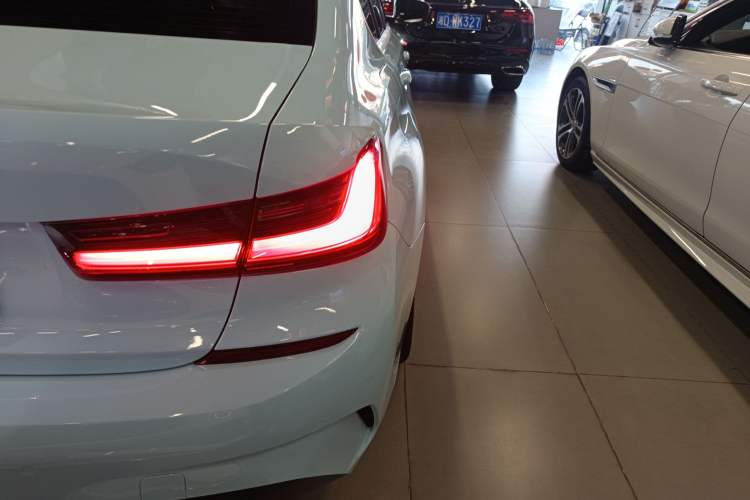 Used BMW 3 Series 2020 Facelifted 325i M Sport Package