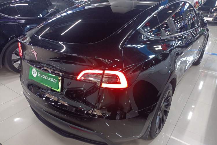 Used Tesla Model Y 2022 Rear-Wheel-Drive Version
